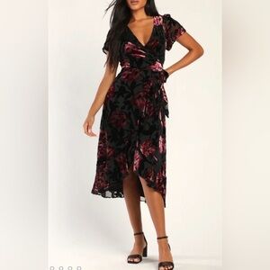 Lulu's Chic Status Black and Pink Floral Midi Wrap Dress Size Small Formal